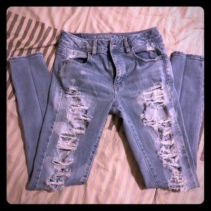 American Eagle distressed high waisted jegging